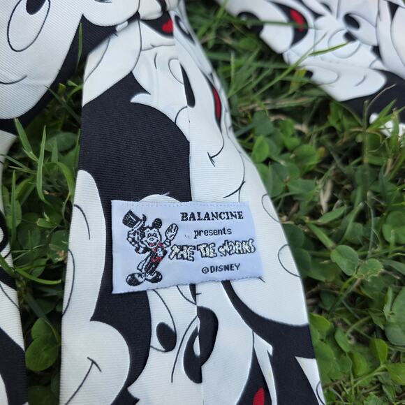 Vintage Disney Mickey Mouse Unlimited Silk Tie AOP Necktie Black White Korea - Picture 3 of 5